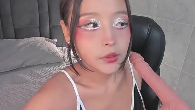 Snapshot of Teen_sofia_ chatting on February 8, 2025, 11:34 pm Teen sofia online show from February 8, 2025, 11:34 pm