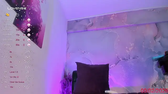 Dani Sweet Ts online show from February 9, 2026, 9:30 pm