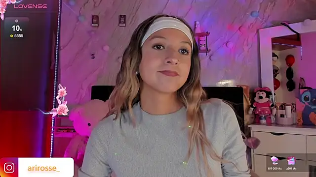 Snapshot of ariana_rosse__ chatting on January 14, 2026, 3:12 am ariana rosse online show from January 14, 2026, 3:12 am