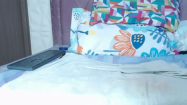 Agata prg online show from February 21, 2025, 8:49 pm