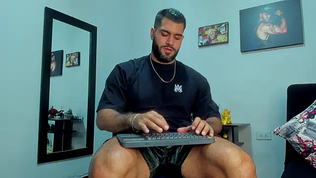 SamirHazard97 online show from November 29, 2025, 9:18 pm