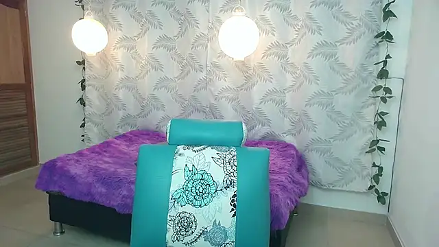 Mya paris online show from January 28, 2025, 5:22 am