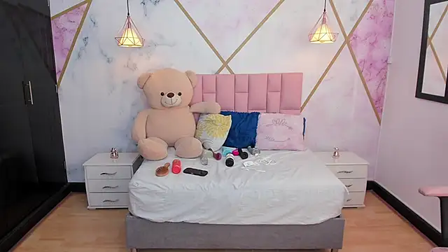 lizortiz online show from February 21, 2025, 12:39 pm