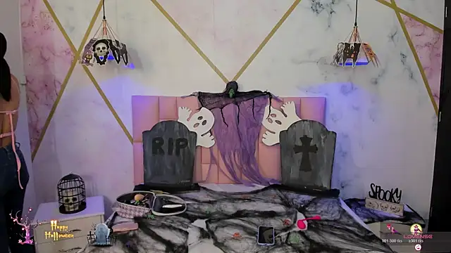 lizortiz online show from October 31, 2025, 1:45 pm