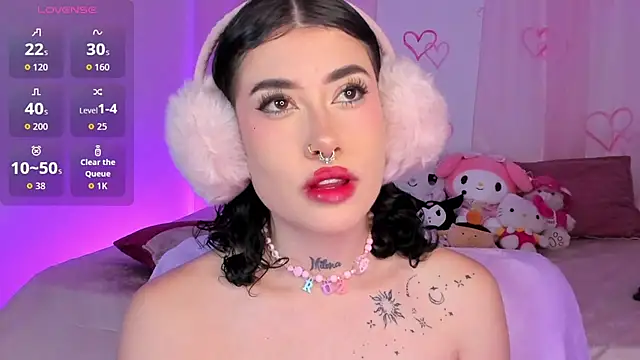 melody suarez online show from October 17, 2025, 1:31 am