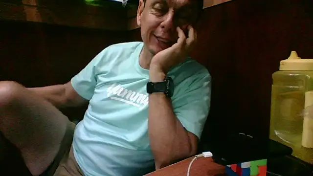 Snapshot of MarcusKelvin chatting on October 23, 2025, 3:22 pm MarcusKelvin online show from October 23, 2025, 3:22 pm