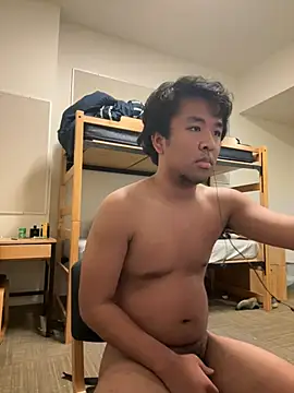 Snapshot of bigasianloads25 chatting on December 20, 2024, 5:25 am bigasianloads25 online show from December 20, 2024, 5:25 am