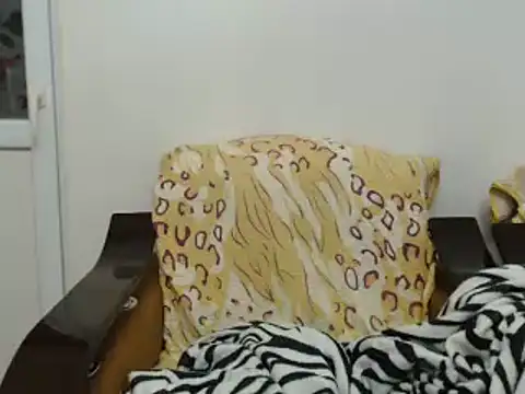 MissElla online show from January 31, 2025, 2:04 am