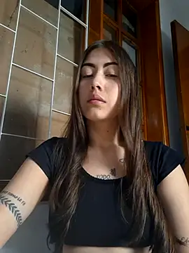 Snapshot of Maralains chatting on March 21, 2025, 12:07 am Maralains online show from March 21, 2025, 12:07 am