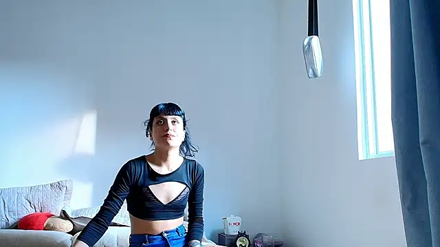 anika lowen02 online show from January 12, 2025, 9:29 pm