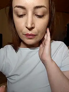 Selena Selly7 online show from April 10, 2026, 8:24 pm