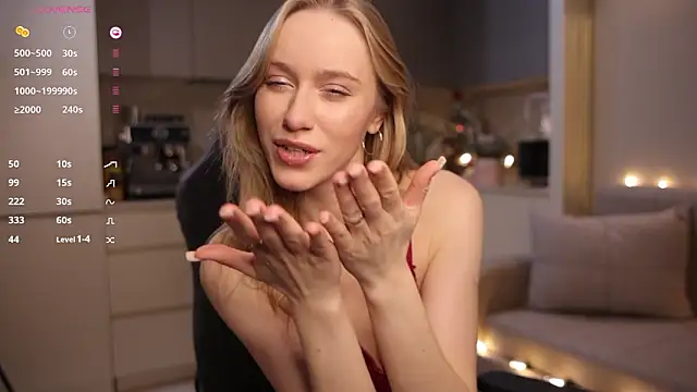 PollyAgata online show from February 19, 2026, 7:21 pm