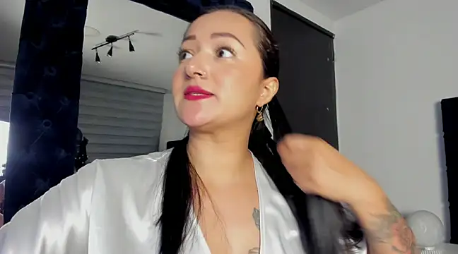  Cristal evans online show from February 3, 2025, 4:04 am