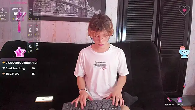 Max lover1 online show from February 3, 2025, 5:03 pm