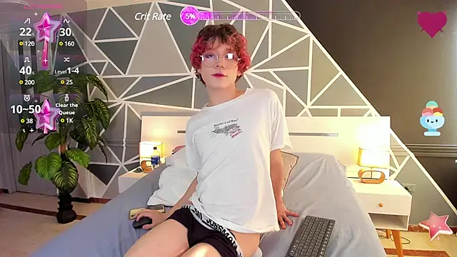 Max lover1 online show from February 19, 2025, 9:03 pm