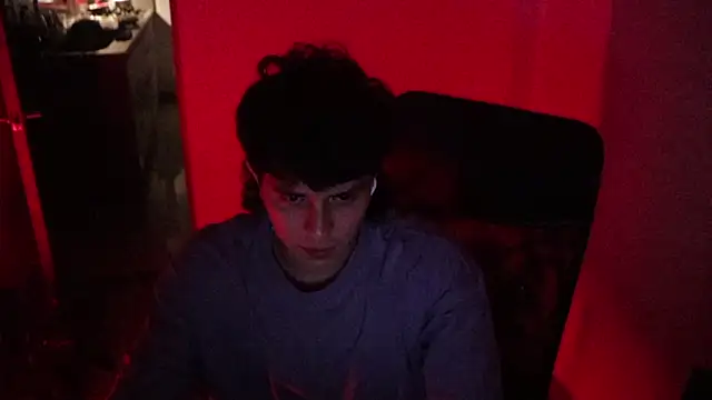 Snapshot of Tony_Hoffa chatting on February 6, 2026, 11:30 pm Tony Hoffa online show from February 6, 2026, 11:30 pm