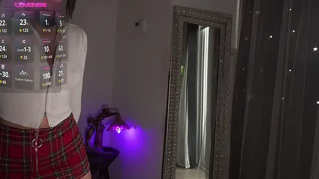 Snapshot of Mysticxkitty chatting on January 6, 2025, 2:14 pm Mysticxkitty online show from January 6, 2025, 2:14 pm