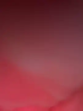 Snapshot of simmiiii chatting on December 17, 2024, 7:04 pm simmiiii online show from December 17, 2024, 7:04 pm