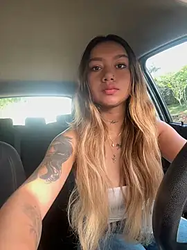 Snapshot of amanda-medrano1 chatting on March 4, 2025, 1:49 pm amanda-medrano1 online show from March 4, 2025, 1:49 pm