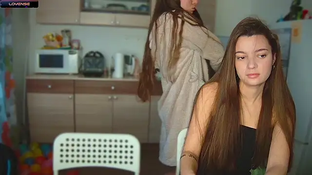 fcjuicy pussy online show from December 9, 2024, 11:26 am