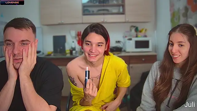 fcjuicy pussy online show from December 11, 2024, 3:15 pm