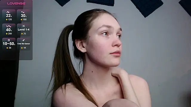 stellapayne1 online show from February 26, 2025, 8:59 am