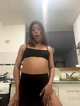 Yerucita online show from December 2, 2025, 2:39 am