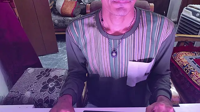 Snapshot of Habibi_big_b chatting on June 18, 2026, 9:14 am Habibi big b online show from June 18, 2026, 9:14 am