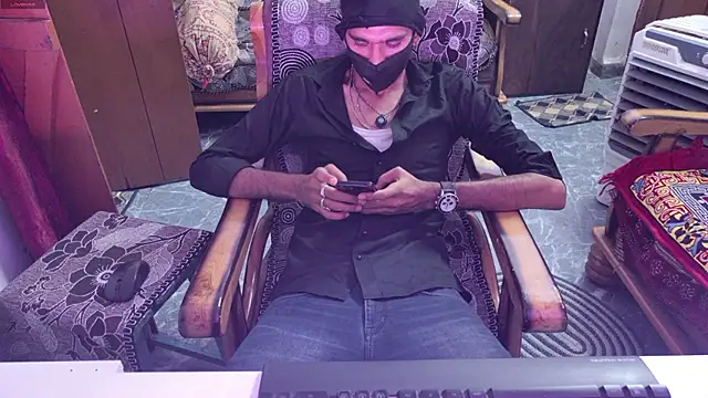 Snapshot of Habibi_big_b chatting on June 23, 2026, 6:50 pm Habibi big b online show from June 23, 2026, 6:50 pm