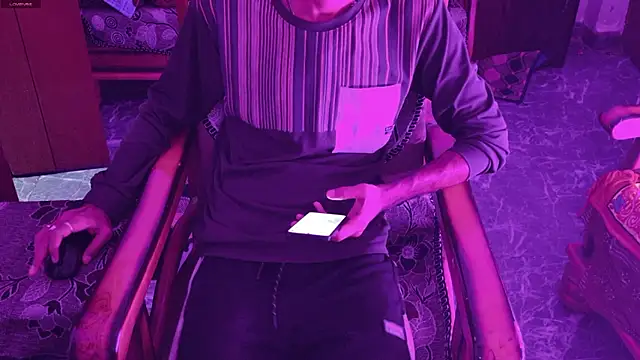 Snapshot of Habibi_big_b chatting on July 22, 2026, 5:27 pm Habibi big b online show from July 22, 2026, 5:27 pm