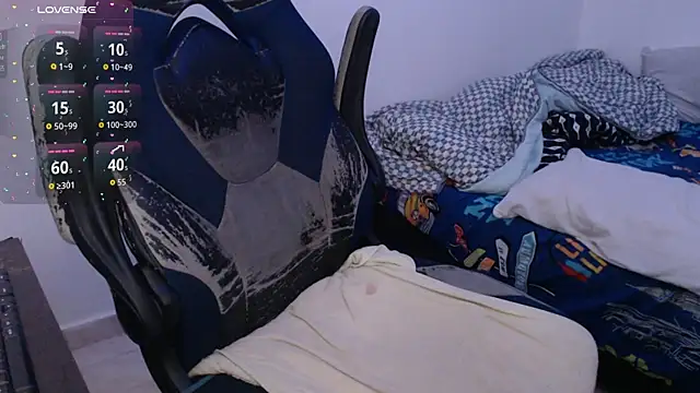 bryamado69 online show from January 14, 2026, 3:34 am