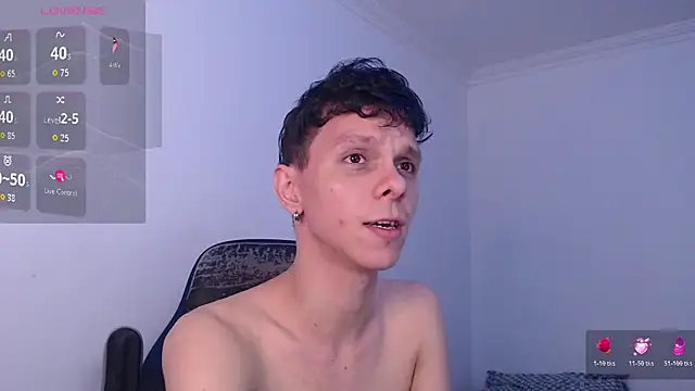 bryamado69 online show from June 22, 2026, 6:27 pm