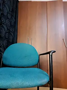 MAXIMUS MASTE3 online show from March 9, 2025, 5:11 am