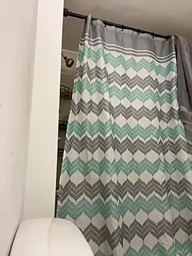 Snapshot of islandvybee55 chatting on December 14, 2024, 10:34 am islandvybee55 online show from December 14, 2024, 10:34 am