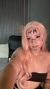 Snapshot of MiaPetit_ chatting on November 1, 2025, 4:14 am MiaPetit online show from November 1, 2025, 4:14 am