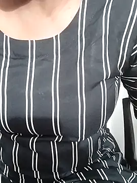 Jasikatamil online show from December 22, 2025, 9:50 am