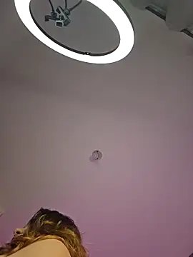 Snapshot of GabrielaGreco chatting on February 18, 2025, 11:08 pm GabrielaGreco online show from February 18, 2025, 11:08 pm