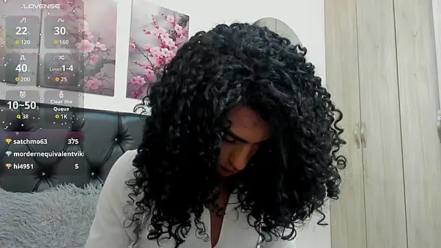 Snapshot of abigail_f00x chatting on June 3, 2026, 2:33 pm abigail f00x online show from June 3, 2026, 2:33 pm