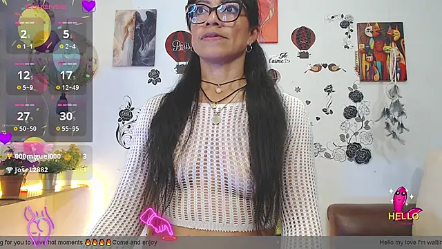 FernandaEloisa online show from February 27, 2025, 8:31 pm