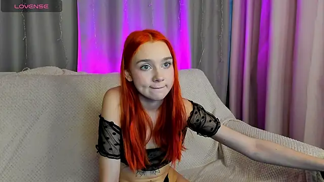 Lesi Moonie01 online show from December 25, 2024, 8:18 am