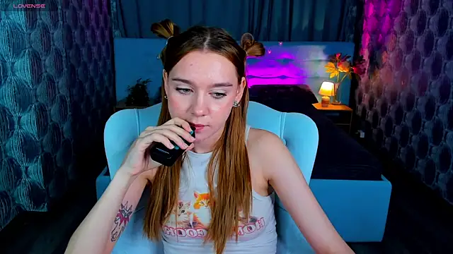 Lesi Moonie01 online show from March 10, 2025, 2:26 pm