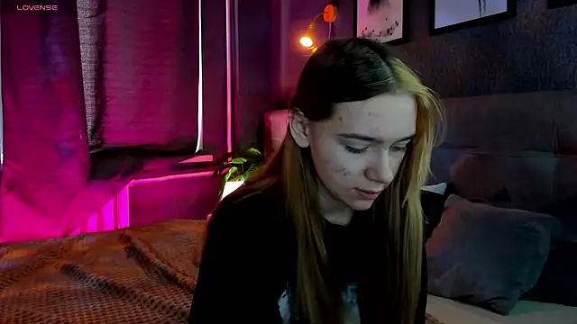 Lesi Moonie01 online show from September 26, 2025, 8:29 am