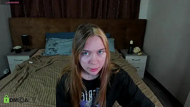 Lesi Moonie01 online show from October 8, 2025, 5:49 am