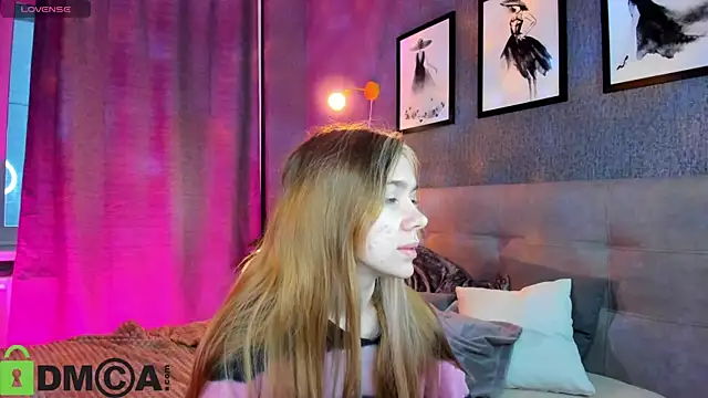 Lesi Moonie01 online show from October 12, 2025, 1:04 am