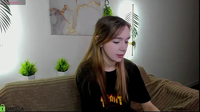 Lesi Moonie01 online show from November 10, 2025, 8:46 am