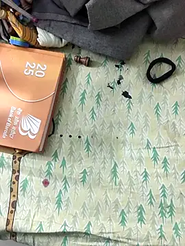 cutiecatty21 online show from November 16, 2025, 10:21 am