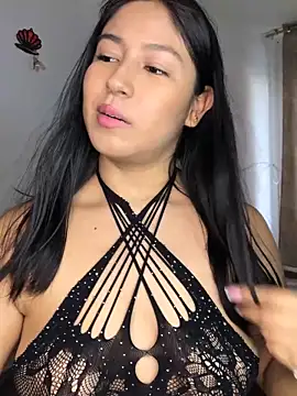 EmmaRossem online show from April 28, 2026, 8:14 pm
