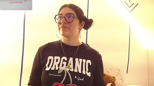 Snapshot of EsmeraldaSantoss chatting on December 29, 2024, 12:45 pm EsmeraldaSantoss online show from December 29, 2024, 12:45 pm