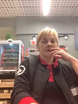 Lia Laguna77 online show from February 21, 2025, 8:38 pm