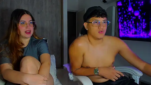 Snapshot of kittyandrick chatting on April 11, 2026, 10:08 am kittyandrick online show from April 11, 2026, 10:08 am